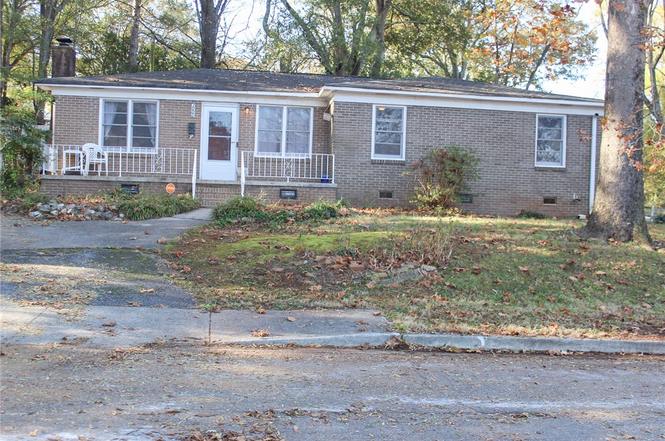 1000 Sullivan St