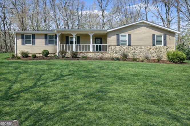 50 Old Lantern Dr