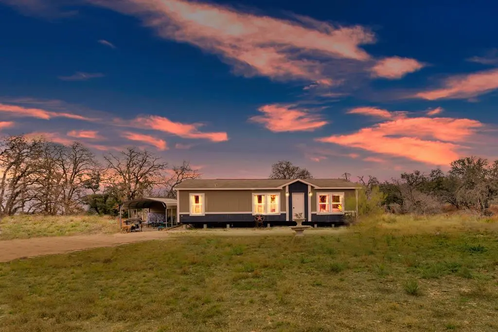 226 Outland Dr