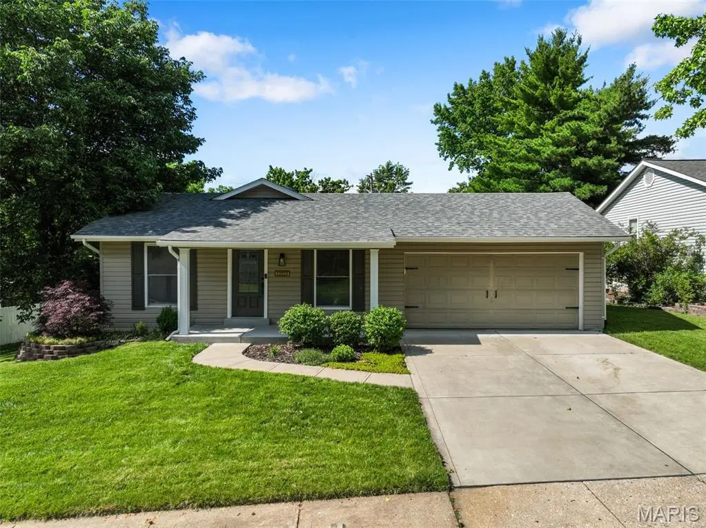12123 Prestonpark Ln