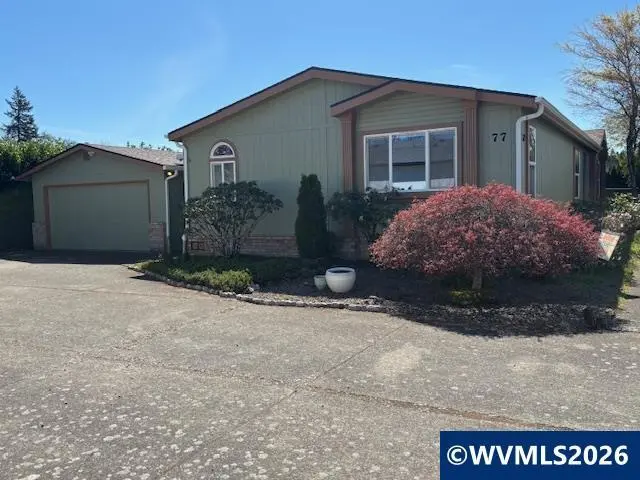 2120 Robins Ln SE #77