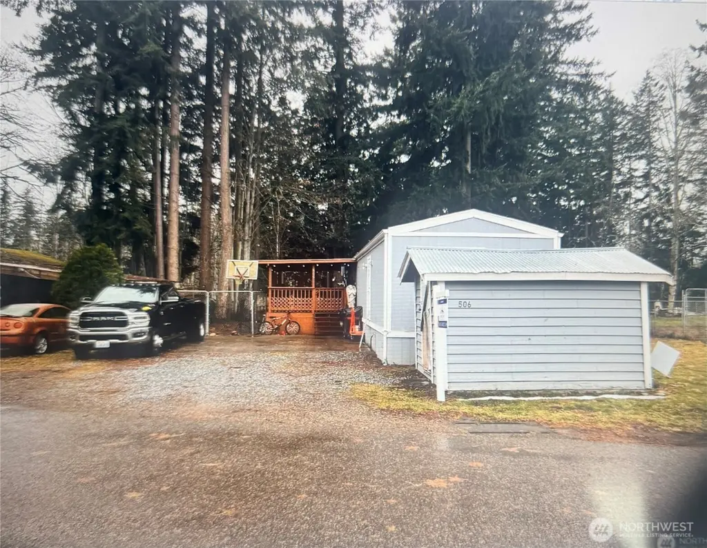 506 195th Ave E unit 2 E #2