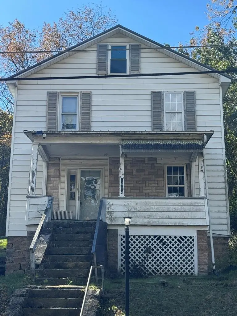 1404 Park Ave