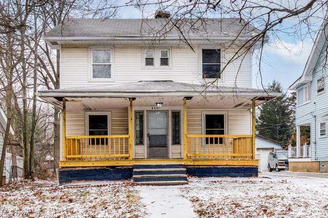 3261 Altamont Ave