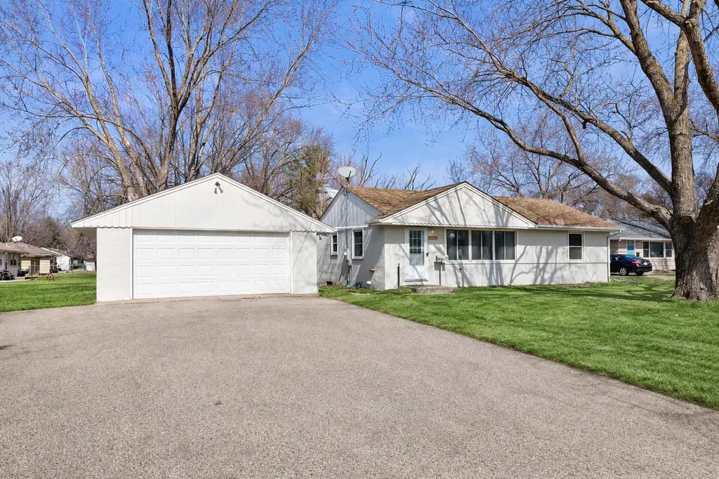 3708 W Old Shakopee Rd