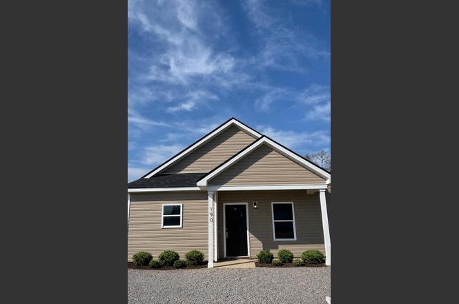 190 Avocada Drive Dr