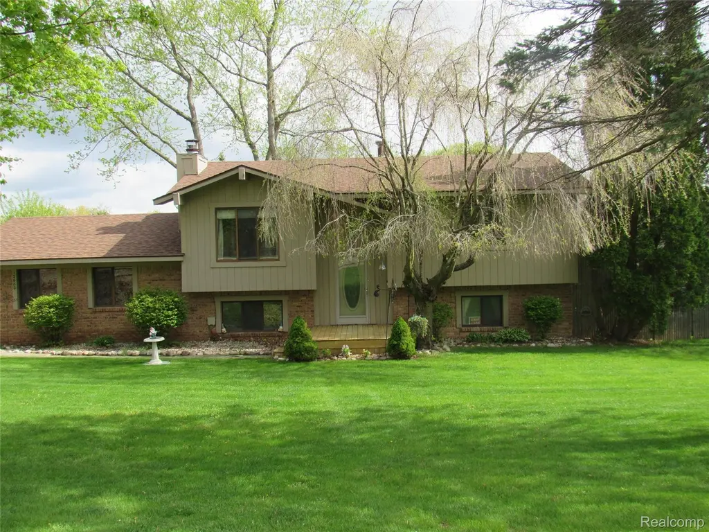 12680 Andersonville Rd