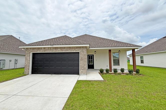 7390 Alley Oak Ln