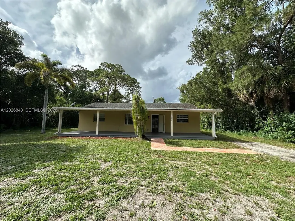 13355 N 43rd Rd N