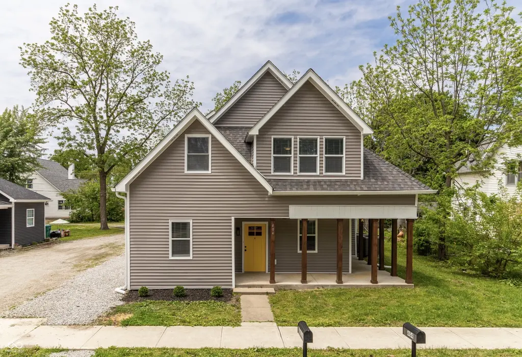 404 S Main St