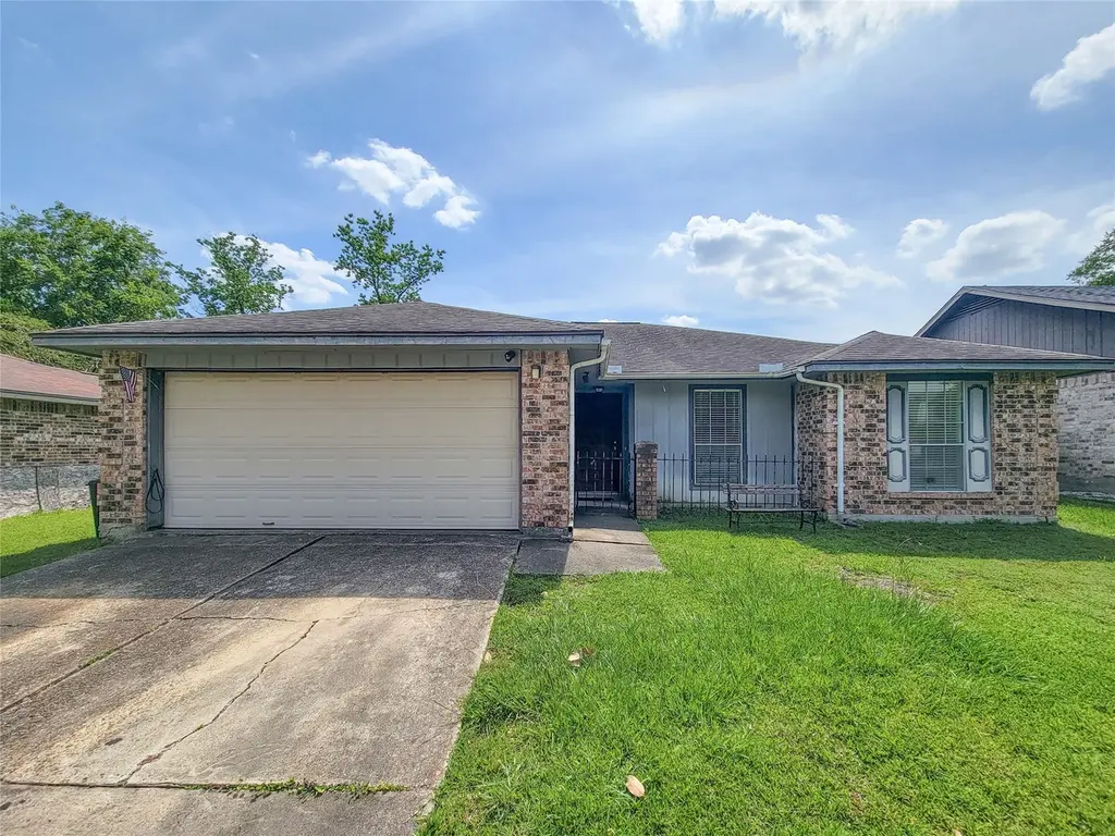 23211 Timberbrook Dr