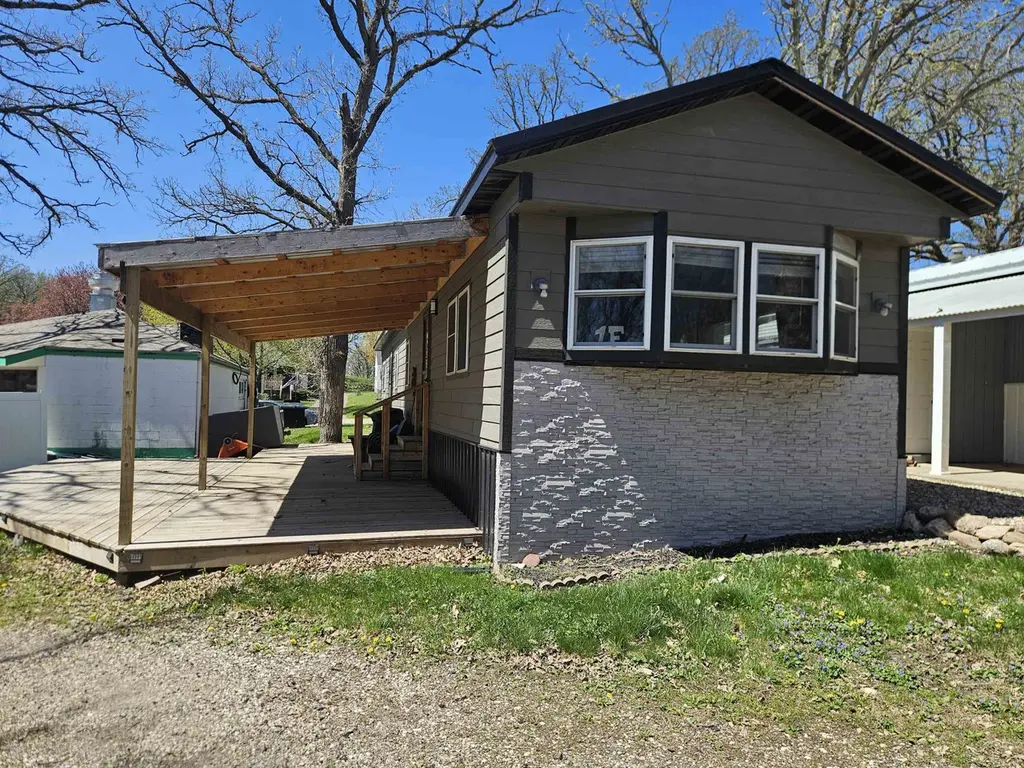 1001 Lake Shore Dr Unit 1E
