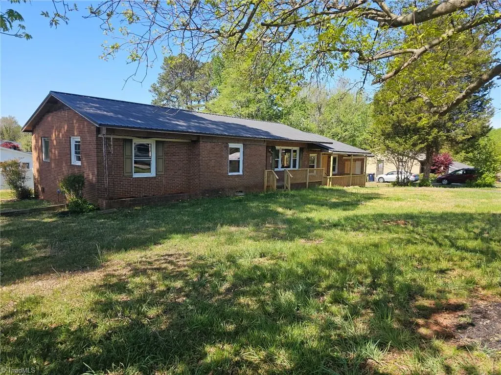 101 Markwood Ln