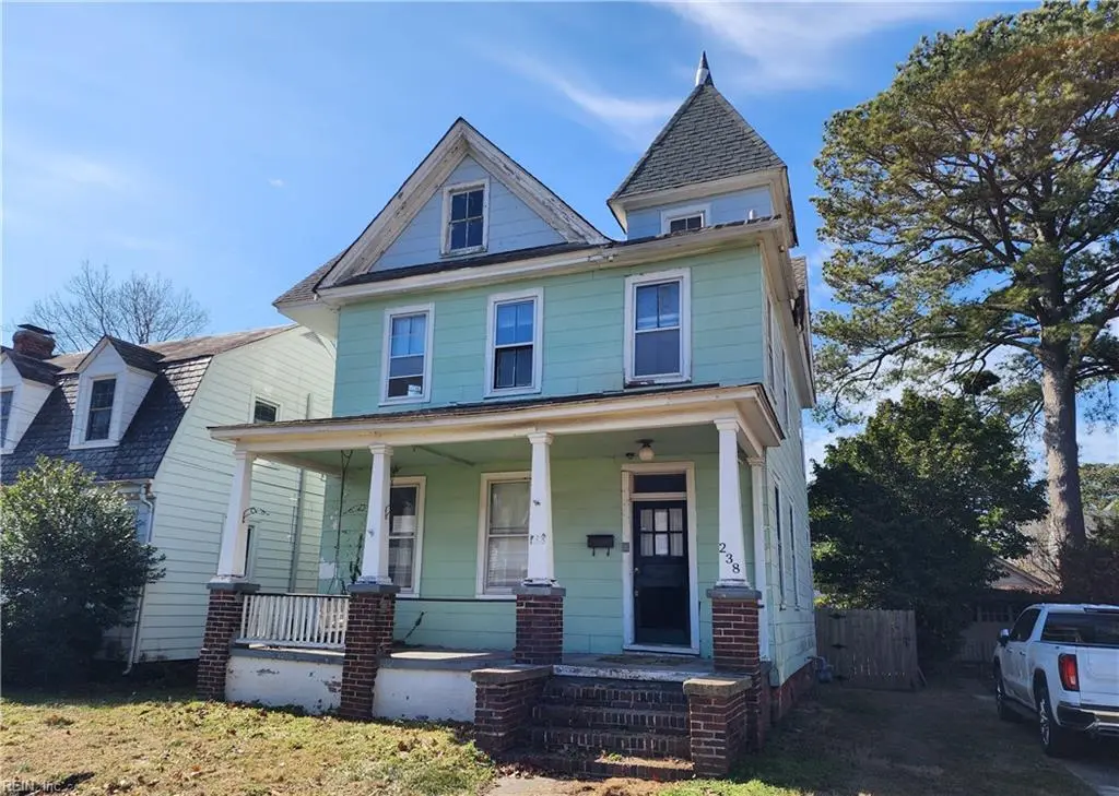 238 Broad St