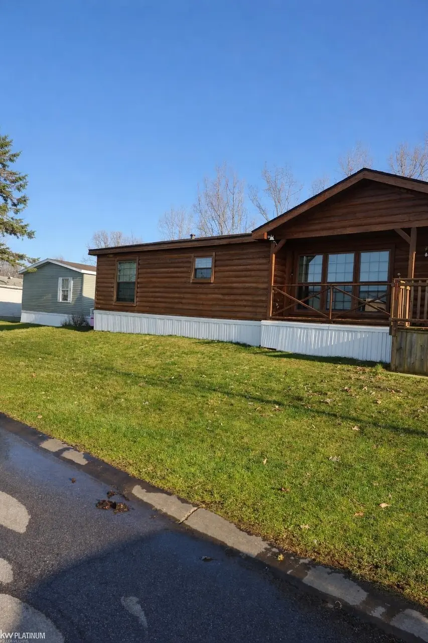403 Bridle Path