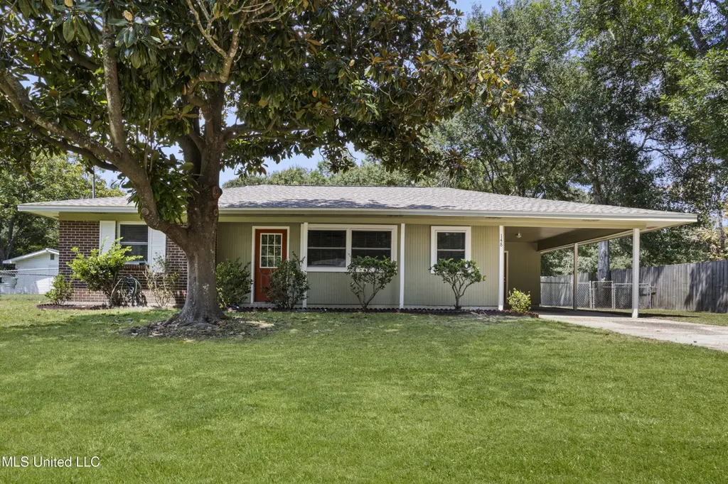 148 Lafayette Cir