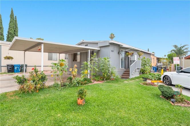 1855 E Riverside Dr #252