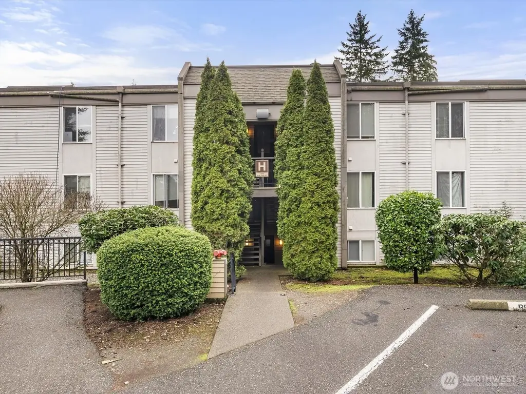 14605 34th St NE Unit h19
