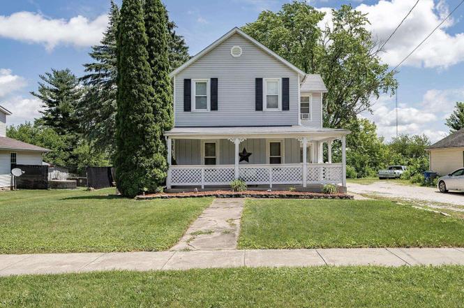 108 N Poplar St