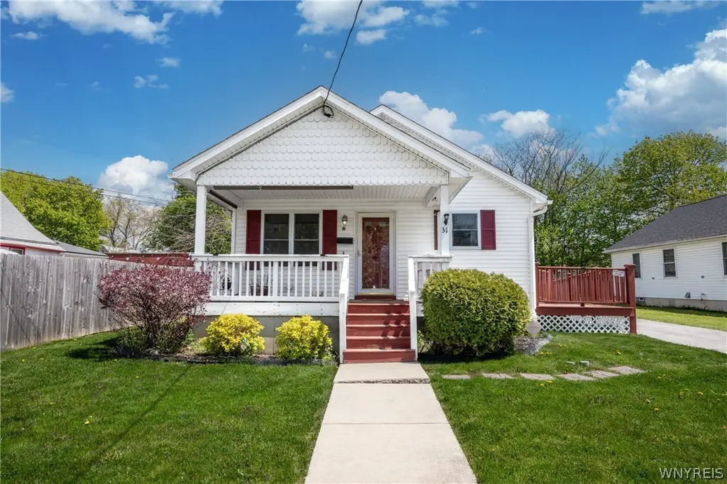 31 Johnson St