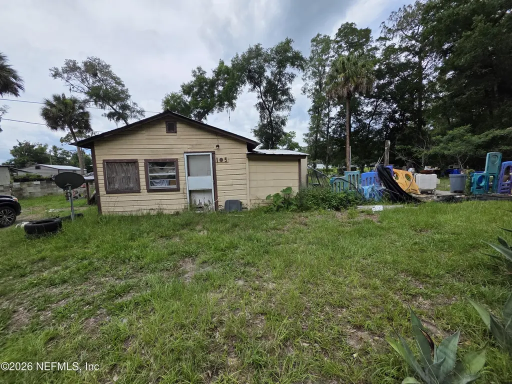 105 Brooks St