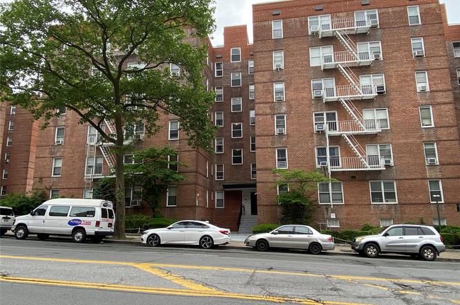 501 Riverdale Ave Unit 6L