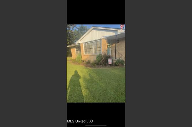 300 Ferriday Dr