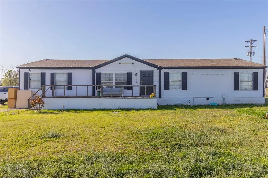 230 Private Road 4906