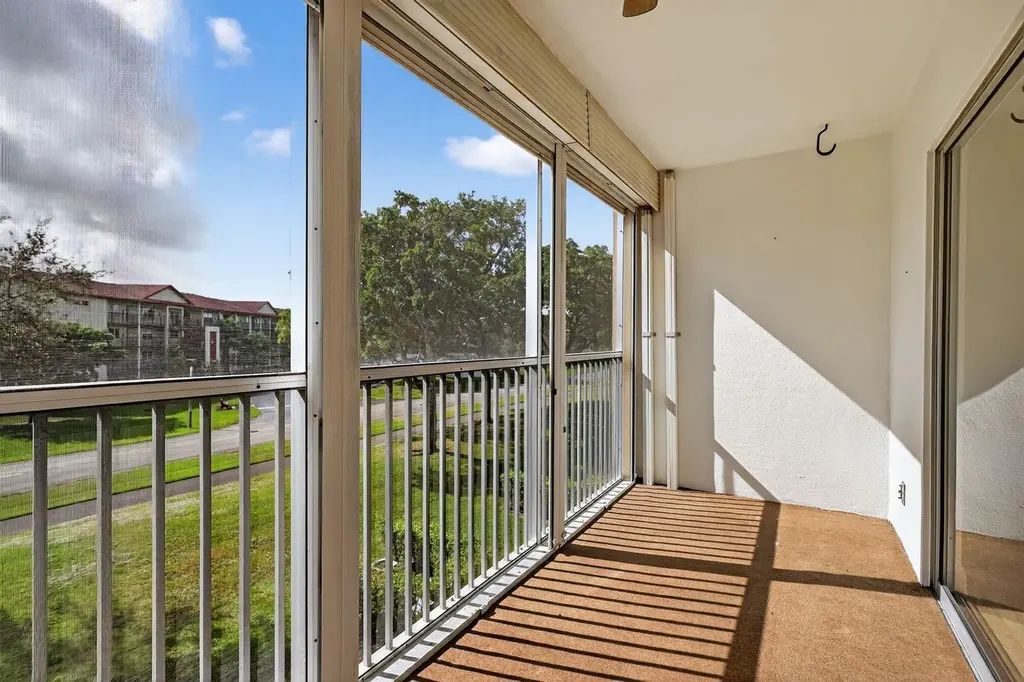 12750 SW 4th Ct Unit 307J