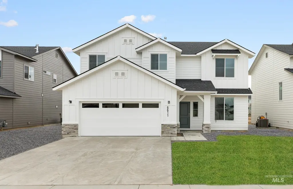 6611 W Redwood Creek Dr