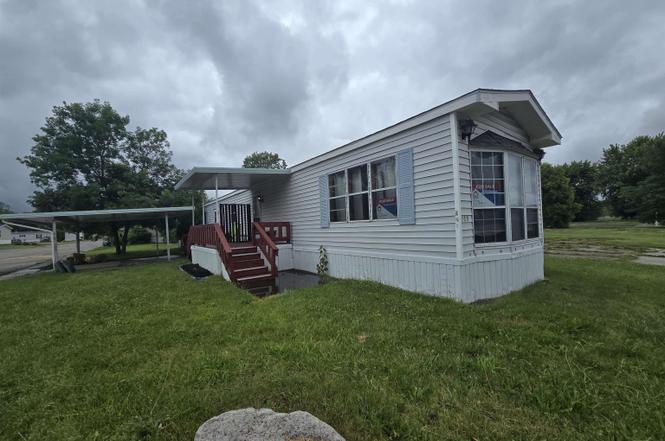 329 King George Iii Dr