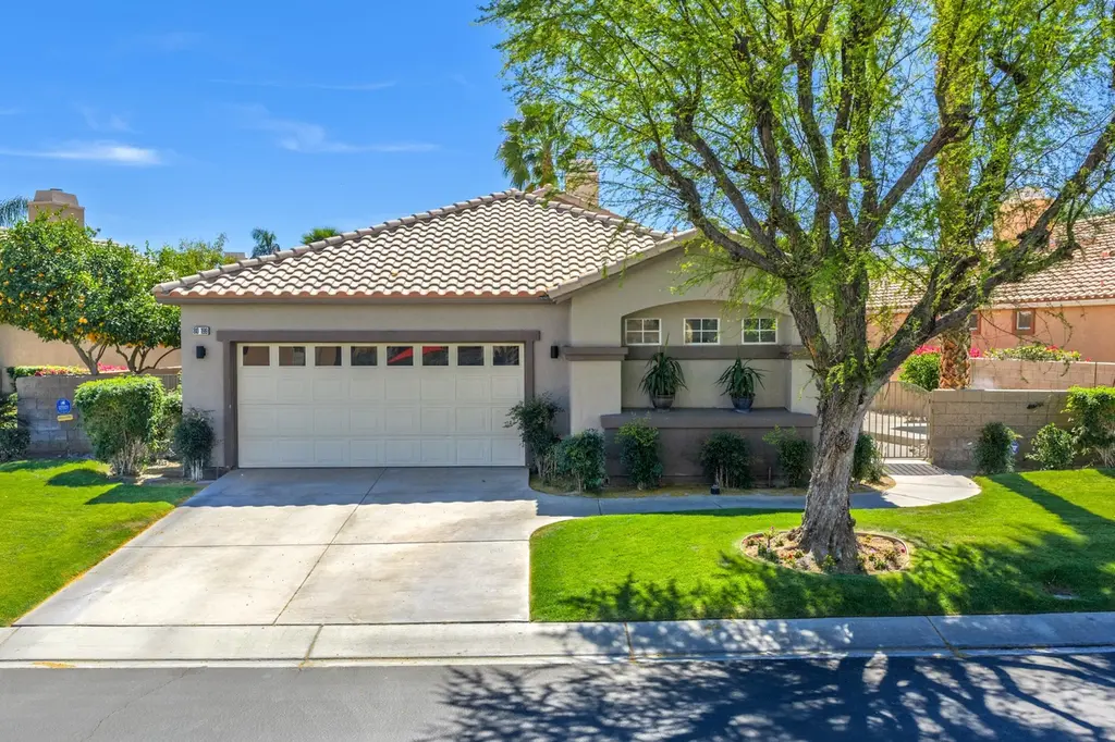 80199 Golden Horseshoe Dr