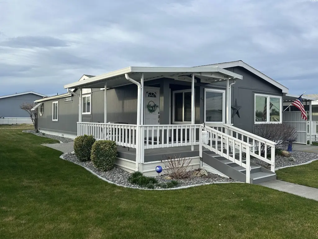 312 S Columbia Center Blvd #47