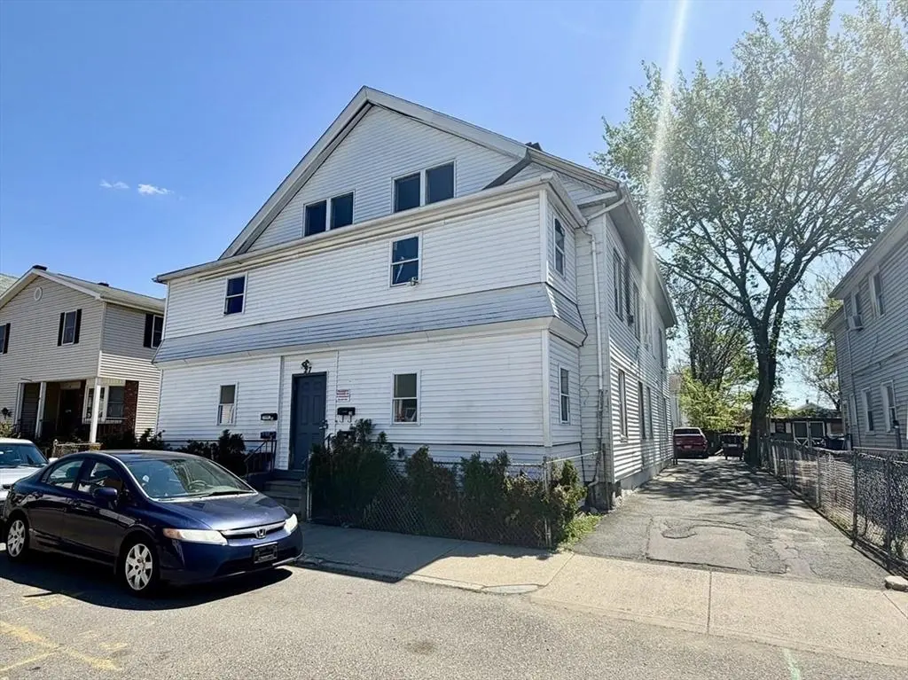 27 Loring St
