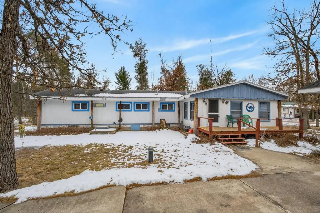 1139A S Buttercup Ct