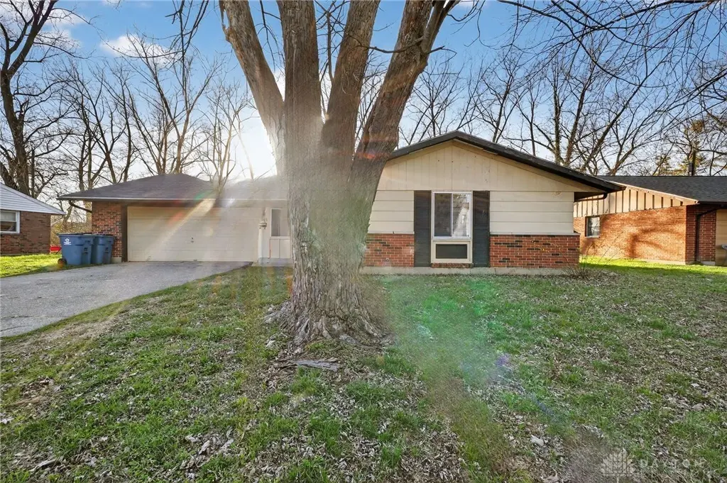4443 Nowak Ave