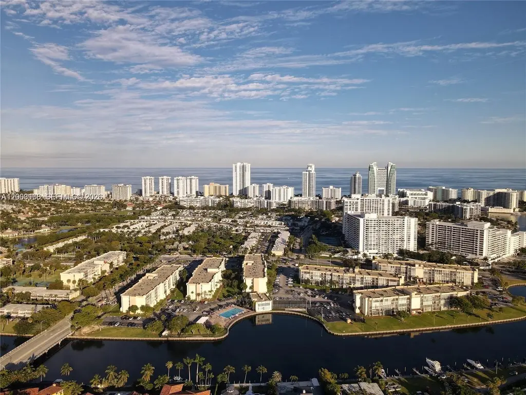 701 Three Islands Blvd #110