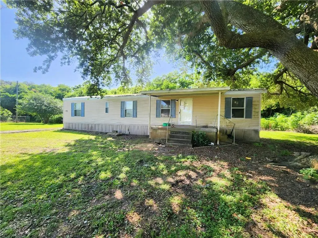 201 Caroline Dr