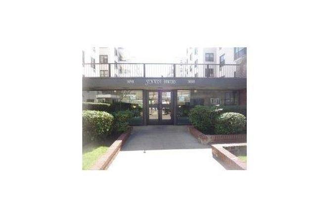 3090 Voorhies Ave Unit 1C