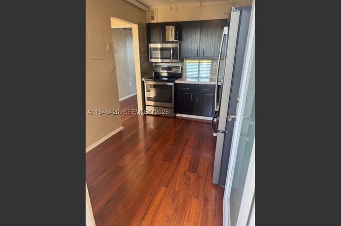1075 NE Miami Gardens Dr #706