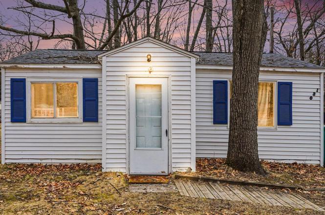 130 Burrill Dr