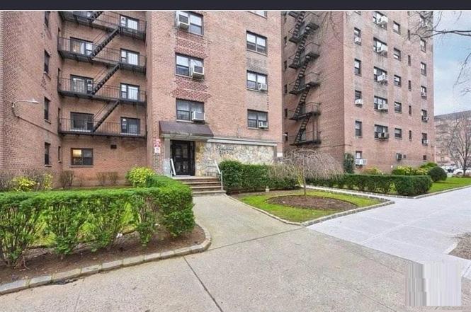 138-25 31 Dr Unit 6L