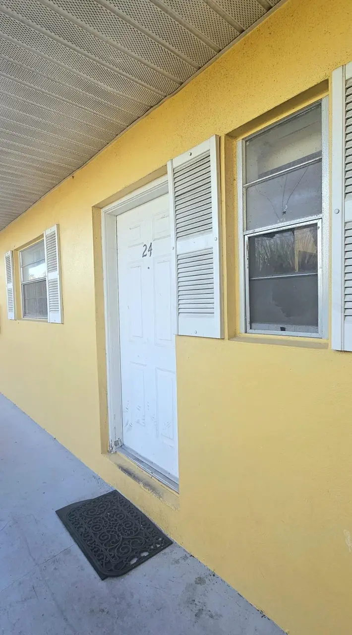 1505 Crescent Cir Unit B24