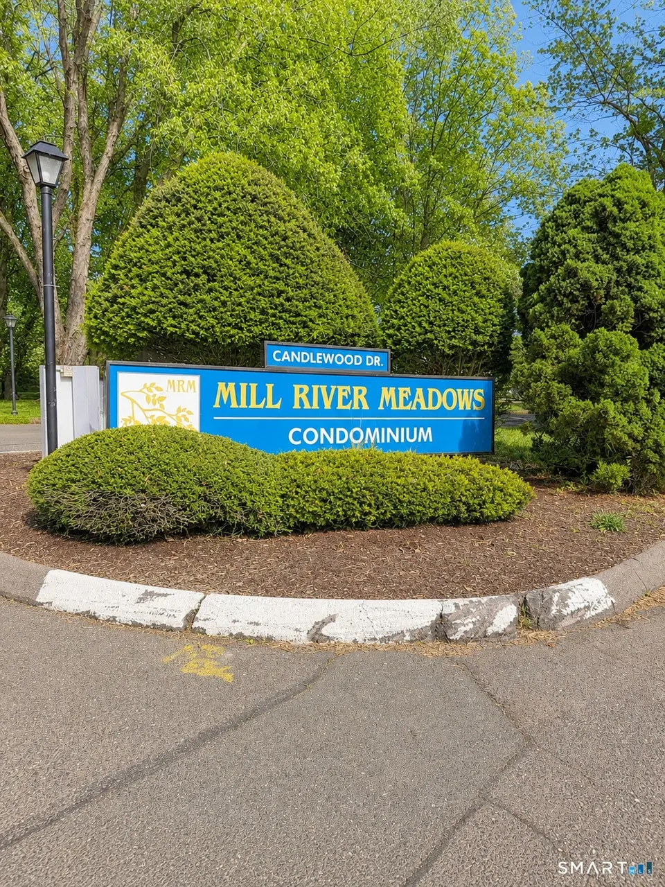 44 Candlewood Dr #44
