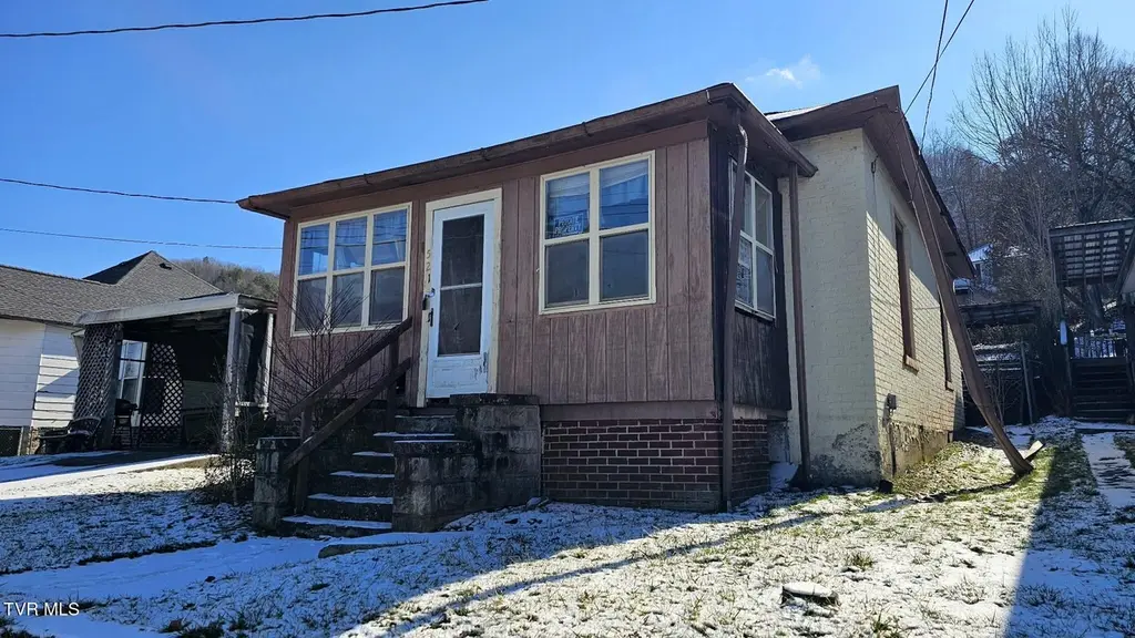 521 Kentucky Ave