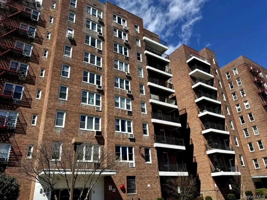 245 Rumsey Rd Unit 3E