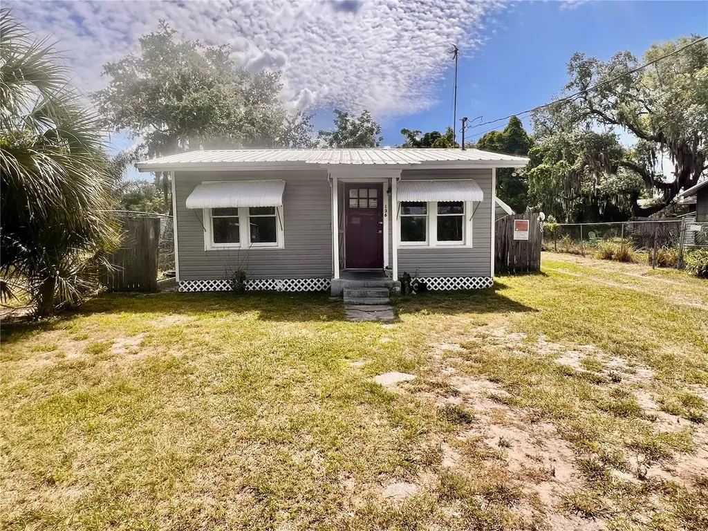 136 Arizona Ave