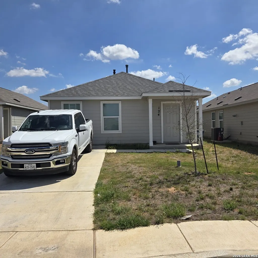 124 Horseshoe Trl