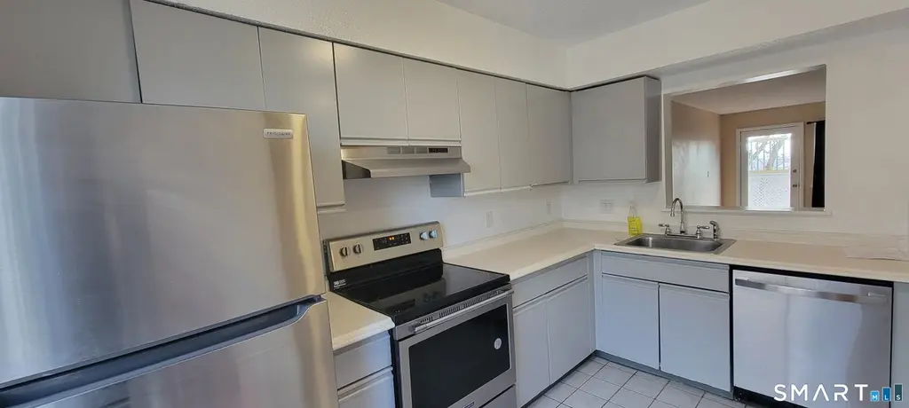1423 Quinnipiac Ave #812