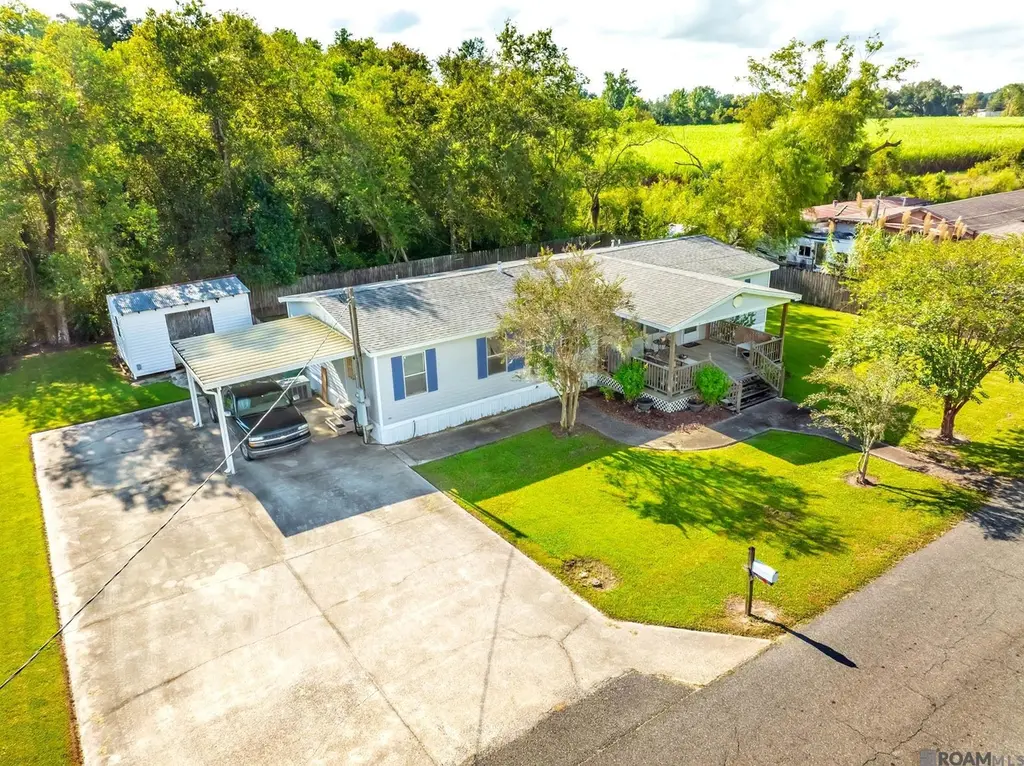 132 Cypress Villa Ln